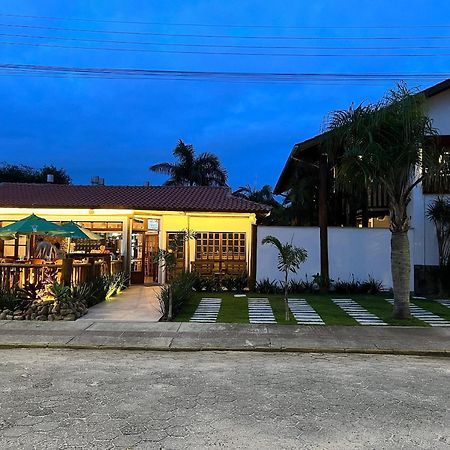 Pousada Buena Onda - Garopaba-Sc - 50M Da Praia 외부 사진